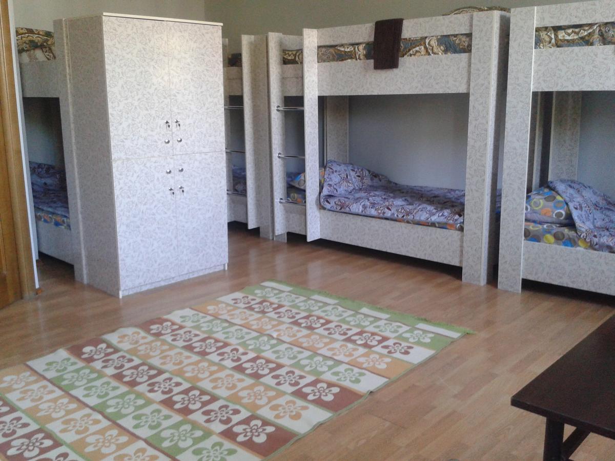 Hostel64 Αλμάτι Εξωτερικό φωτογραφία
